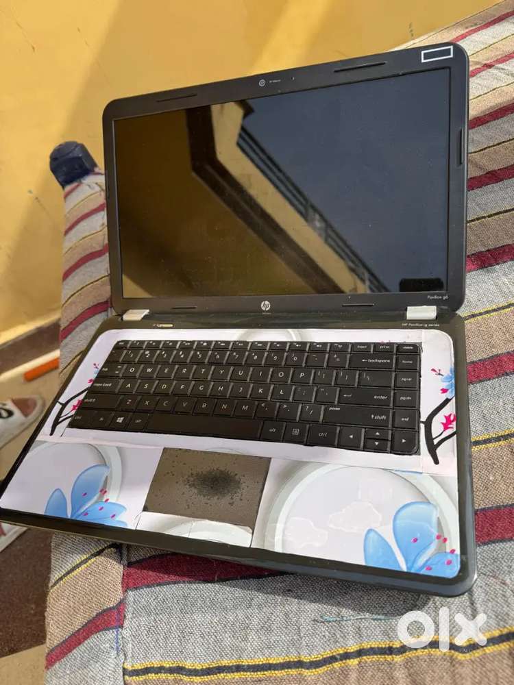 HP Pavilion g Series Laptop  Free Bag  original charger