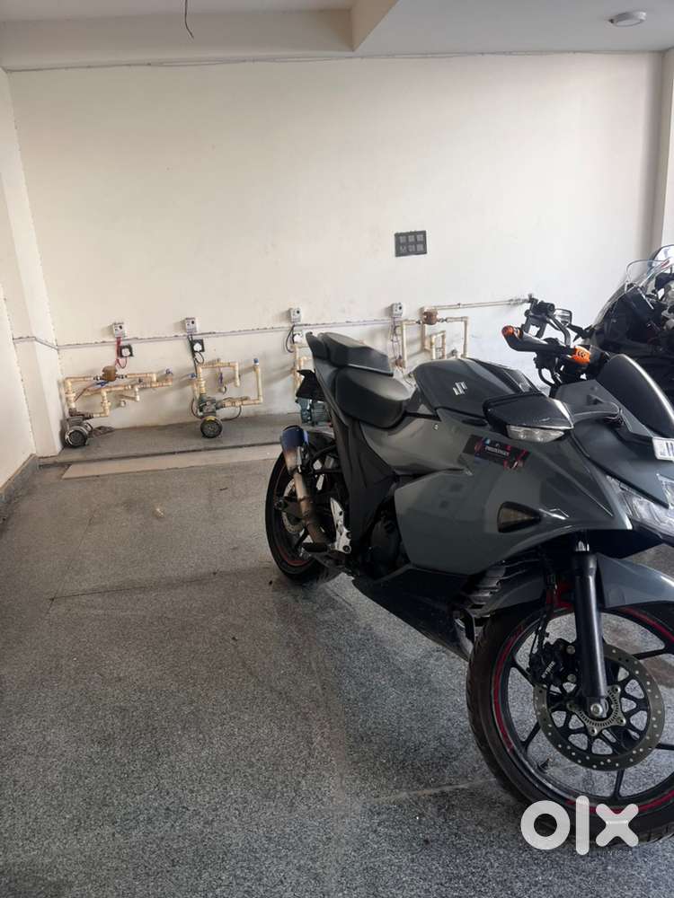 Suzuki gixxer sf 150
