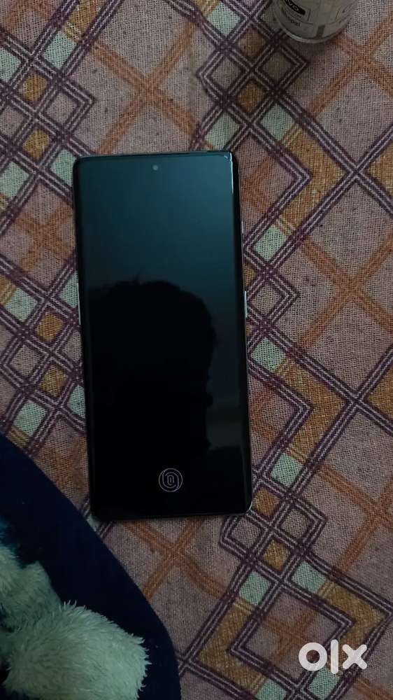 OnePlus 11r 14 month use phone 8 128 orginal charger and bill and box