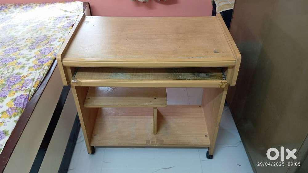 Laptop PC Study Computer Table for Home / Office Work Desk