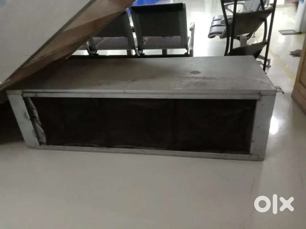 Duct AC Make Daikin : IDU 8.5 TR - 3 Nos 5.5TR - 1 No
