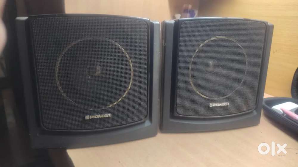 Pioneer surround speaker. Satellite speaker