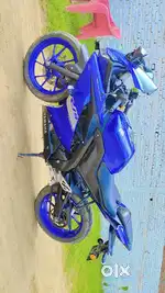 R15 v3 showroom condition