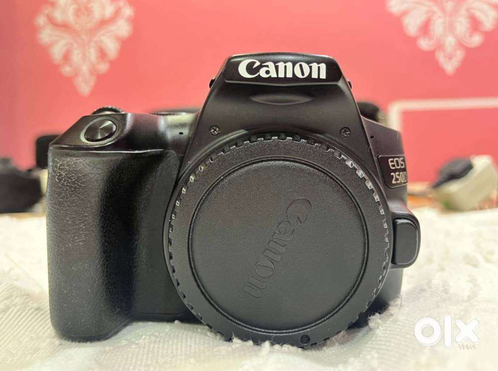 Canon EOS 250D for sale!