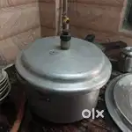 Vacuum, cooker, s/wich maker, rice cooker, oven, caserole, water cool