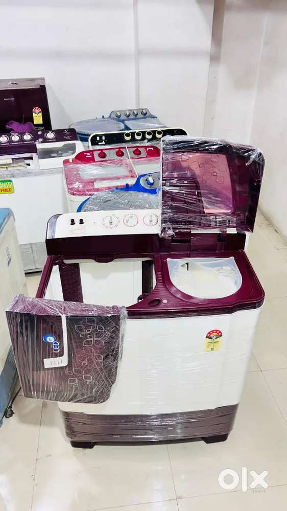 All brand singal door fridge and washing machin good working condition