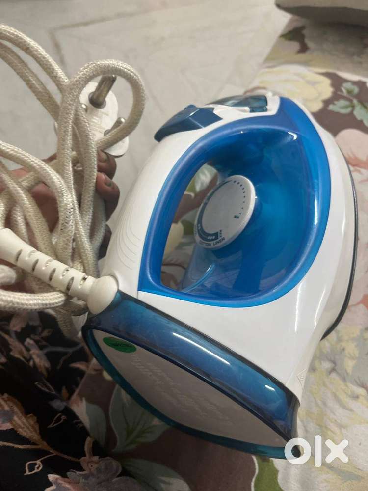 PHILIPS IRON BOX MODEL - GC2040