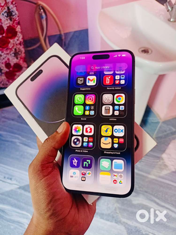 I phone 14 pro max 256  bill box caber  sab kuchh hai