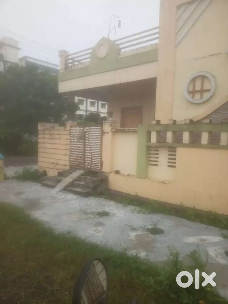 Ir is in SMR FORTUNE, ELURU