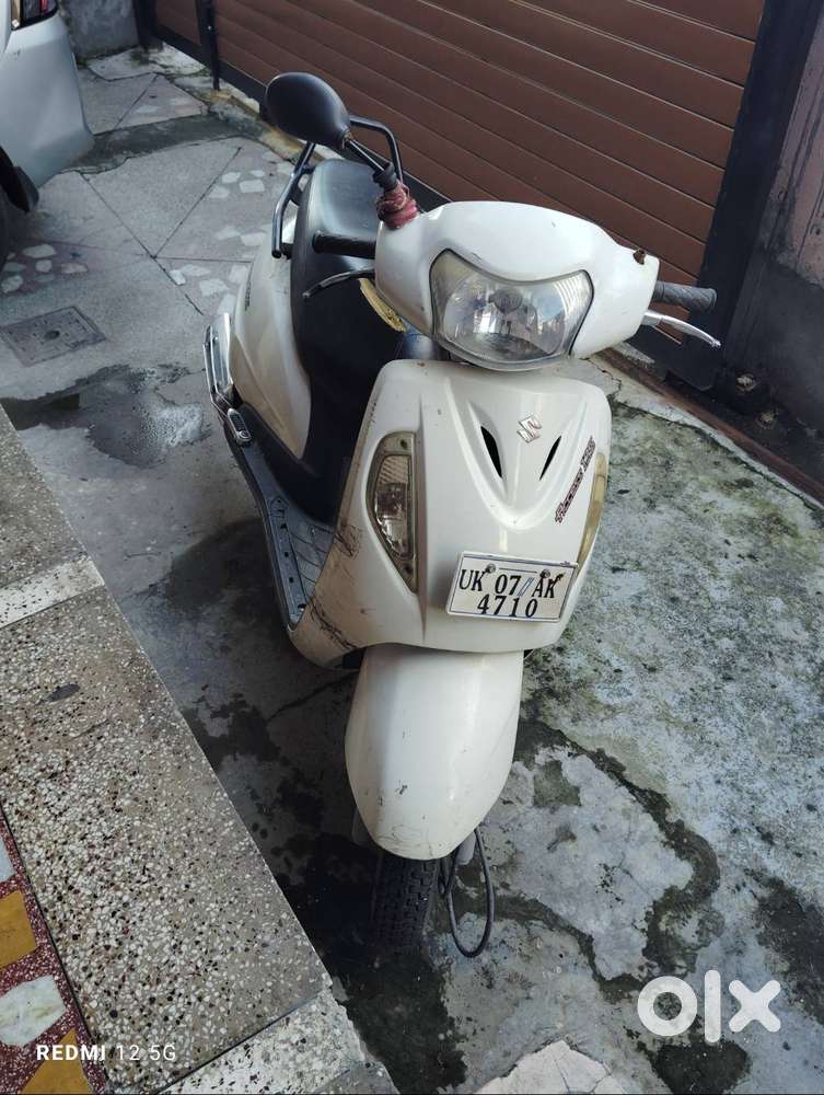 Access 125 , 2011