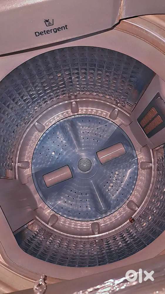 LG and SAMSUNG Top load washing machines available for sale neat.