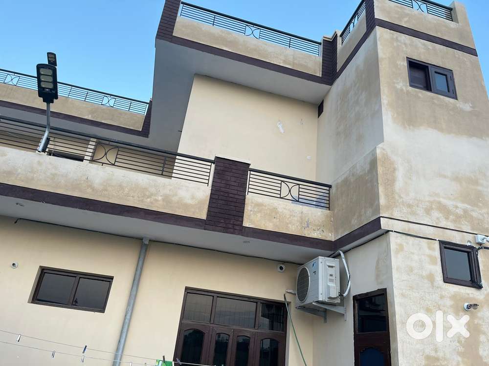 Kothi in heera encalve