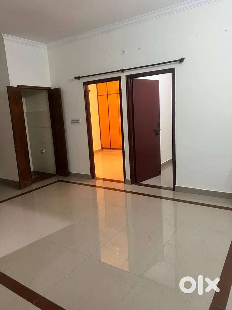 Hebbal Kempapura 2bhk for lease