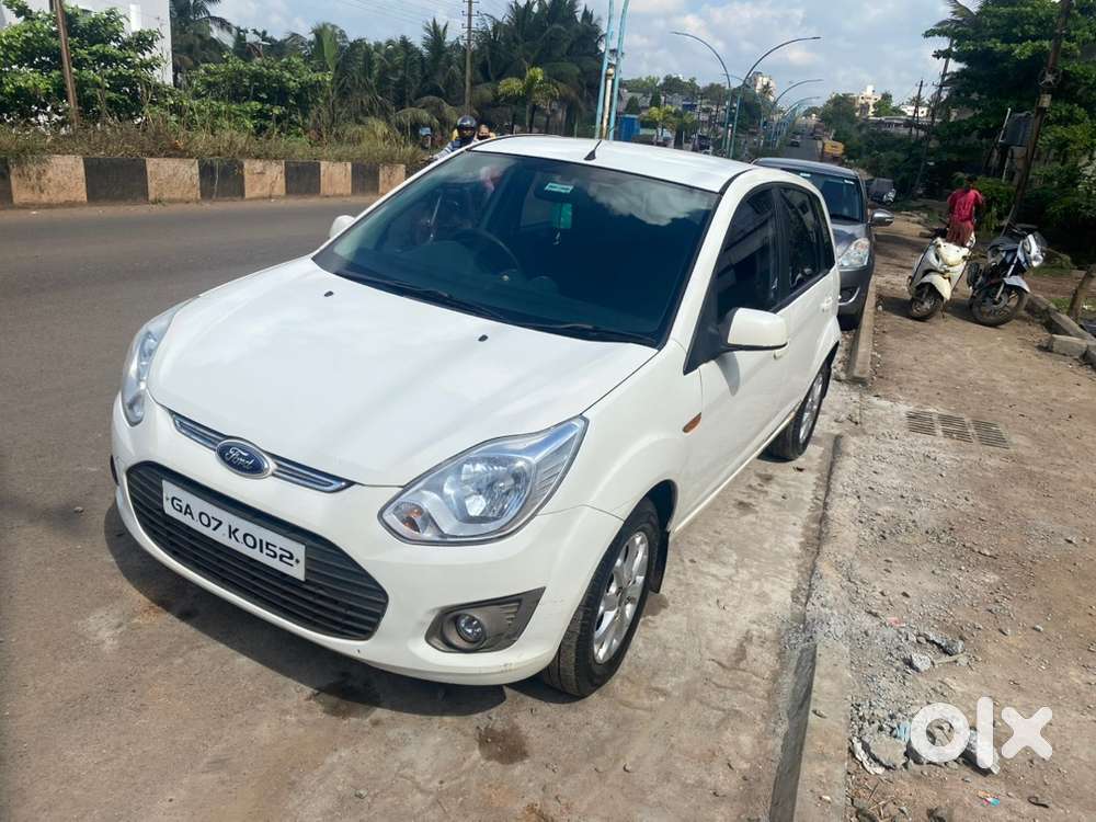 Ford Figo 2013 Diesel 105000 Km Driven