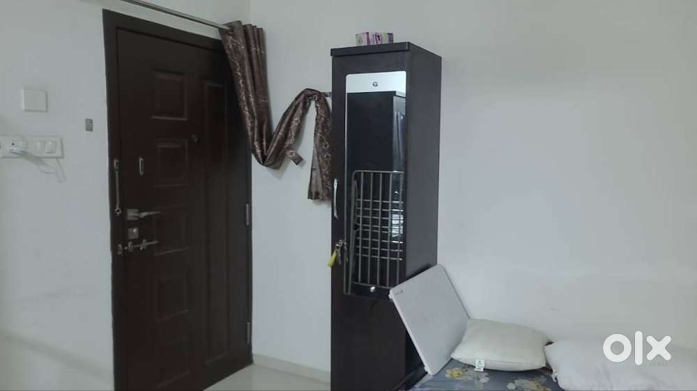 PG for Girls at Chembur East near Godrej RKS & Shivaji putla