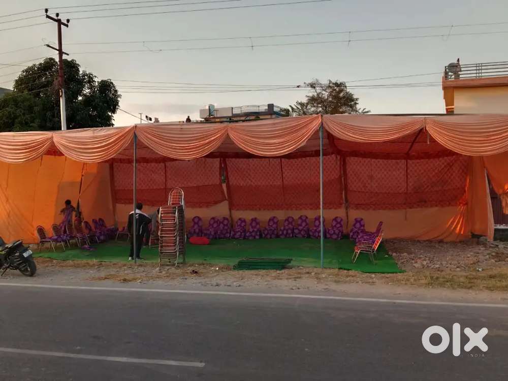 Shop for rent in main road