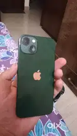 Iphone 13 128 gb not a single scratch