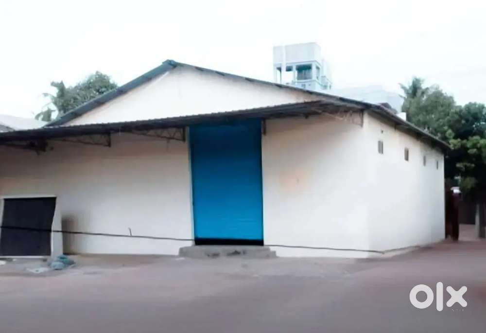 GODOWN FOR RENT 6700 SQFT (വൈറ്റില നെട്ടൂർ )