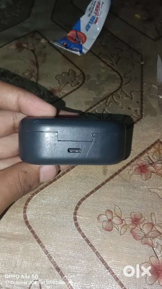 One plus headphones sell