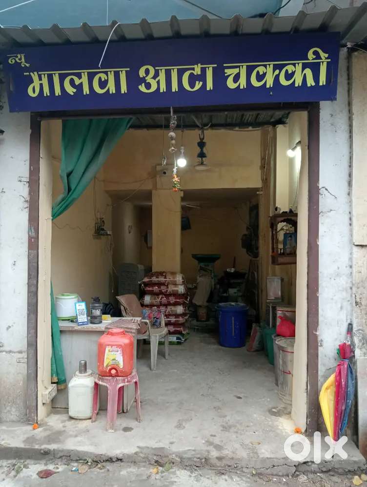 Moving Shop in the Centre of City