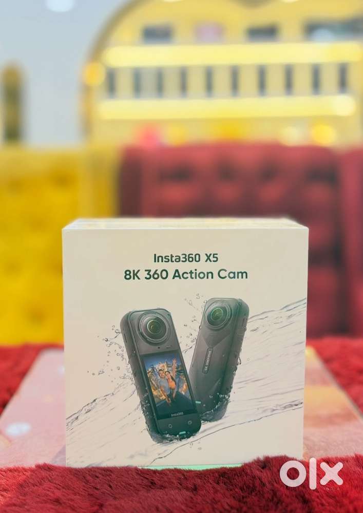 INSTA 360 X5 SEALED WITH STORE BILL AND BRAND WARRANTY