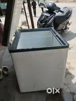 Ice cream fridge issue in compreseer price is negotiatable
