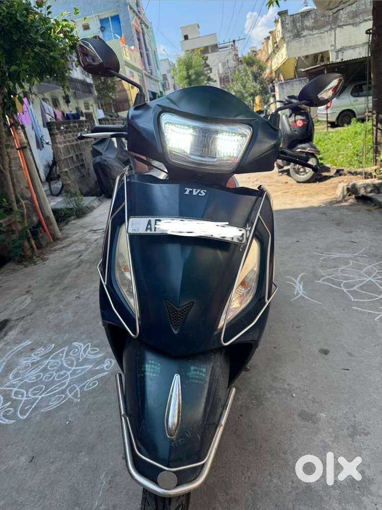 Less driven & showroom track