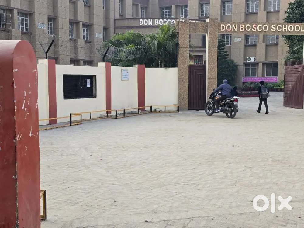 Plot for sell at deuwapur road 400meter forward in left hand to नर्सरी