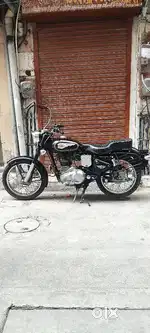 Royal Enfield Bullet standard 350 1 st owner well mentain