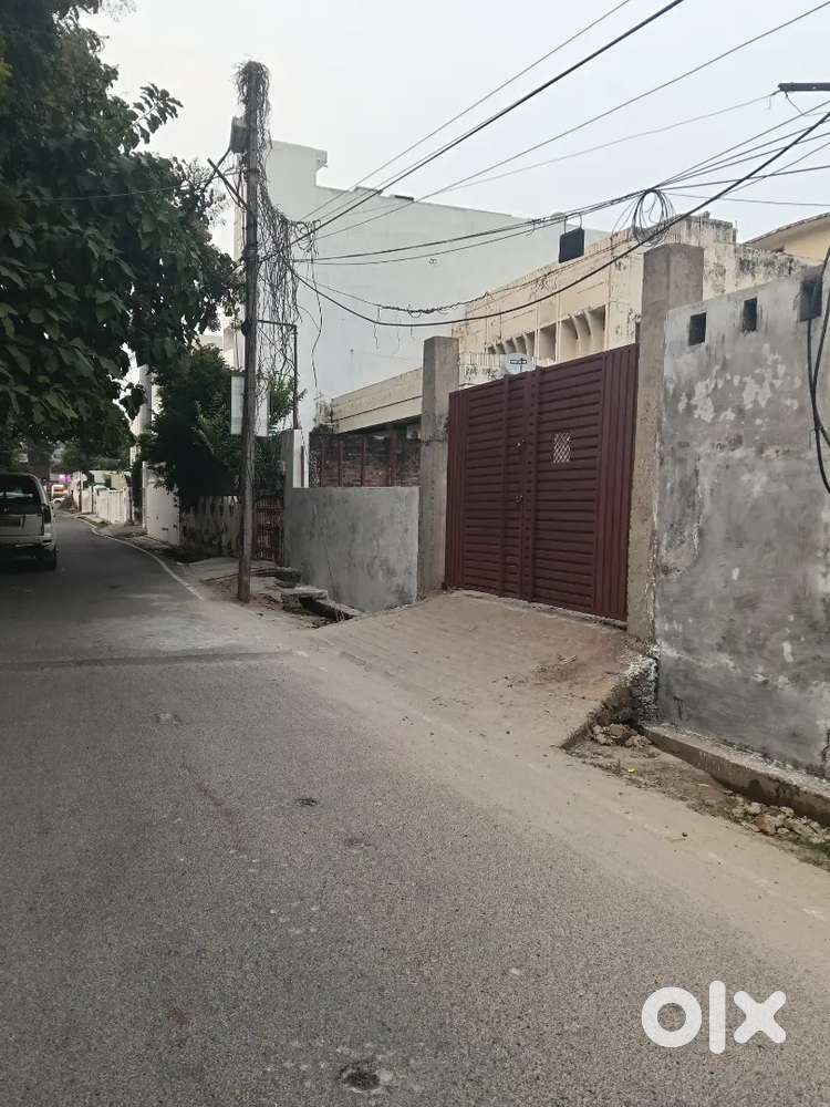 3200 sqft plot sale nirala nagar