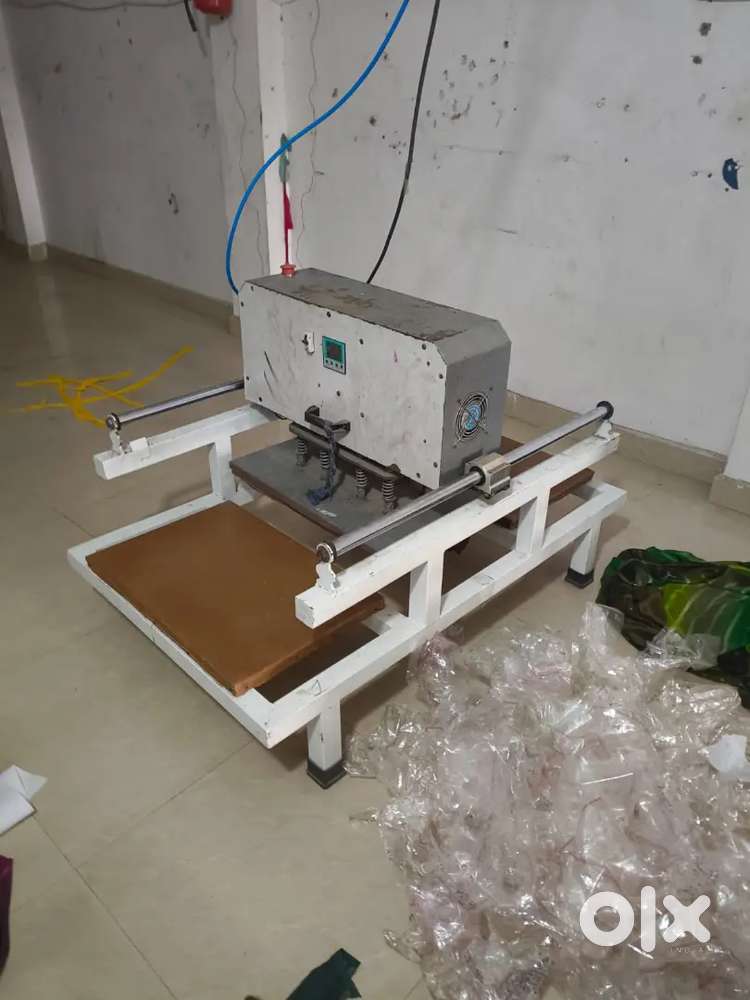 कारीगर चाहिए हॉट फिक्स की मशीन के लिए