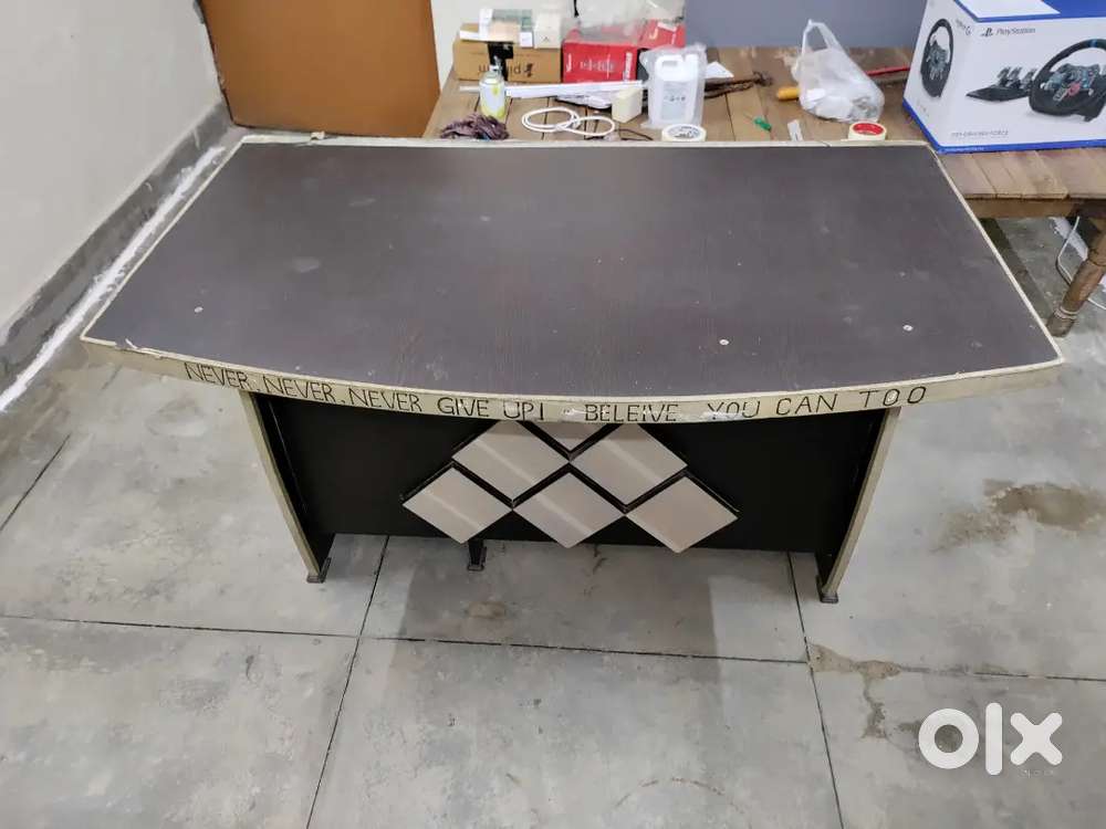 Computer Table