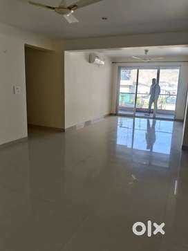 4 BHK SEMI FURNISHED FLAT WITH SERVENT ROOM  RENT AT BANI PARK JAIPUR
