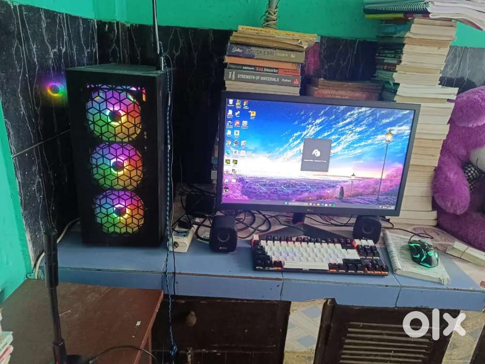 GAMING MONITOR