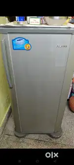 SAMSUNG FRIDGE