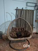 2/3 seater egg swing/jhoola