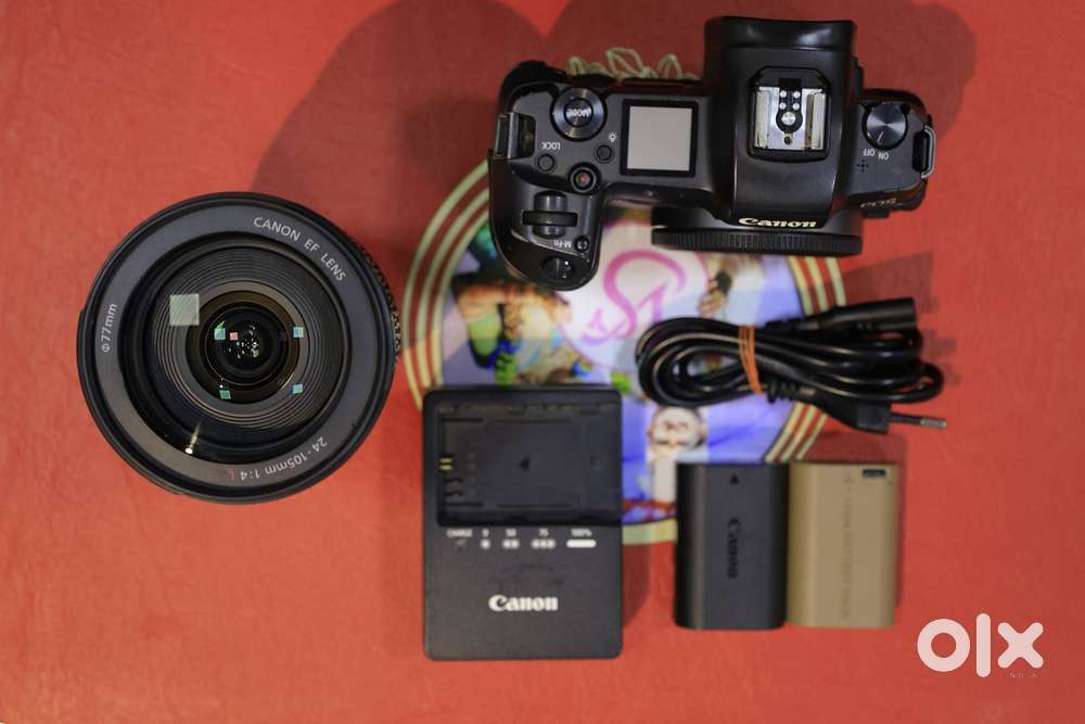 Canon Eos R Mirrorless camera with 24-105mm EF lens