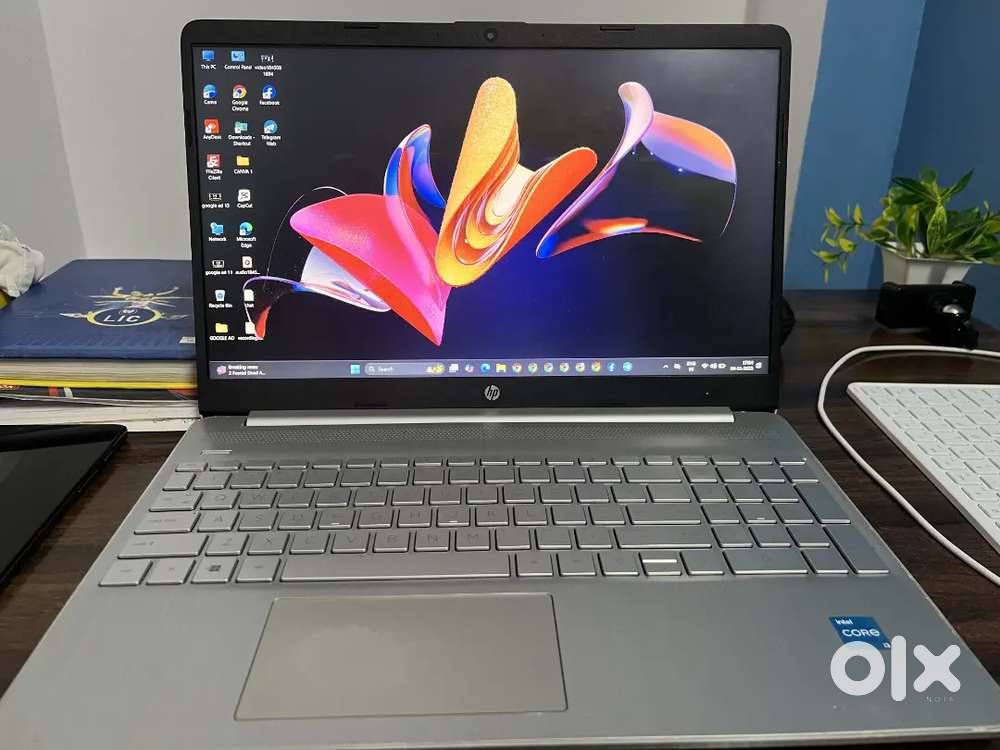 HP laptop i3 Generation