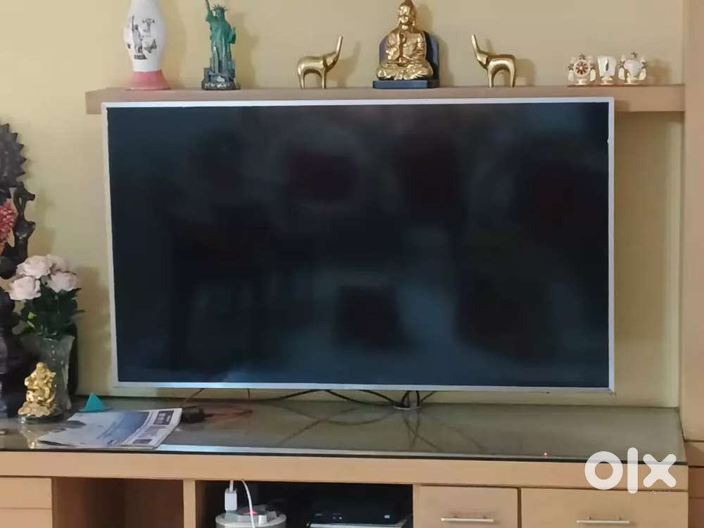 Samsung TV, Refrigerator and Bed with matress