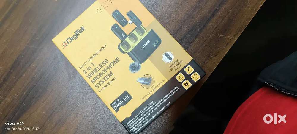 Digitek DWM105  wireless microphone