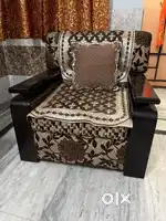 5 seater sofa set with centre table