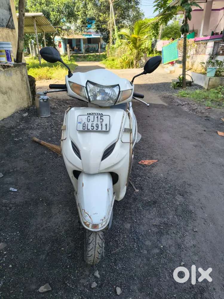 Activa 3g  good condition