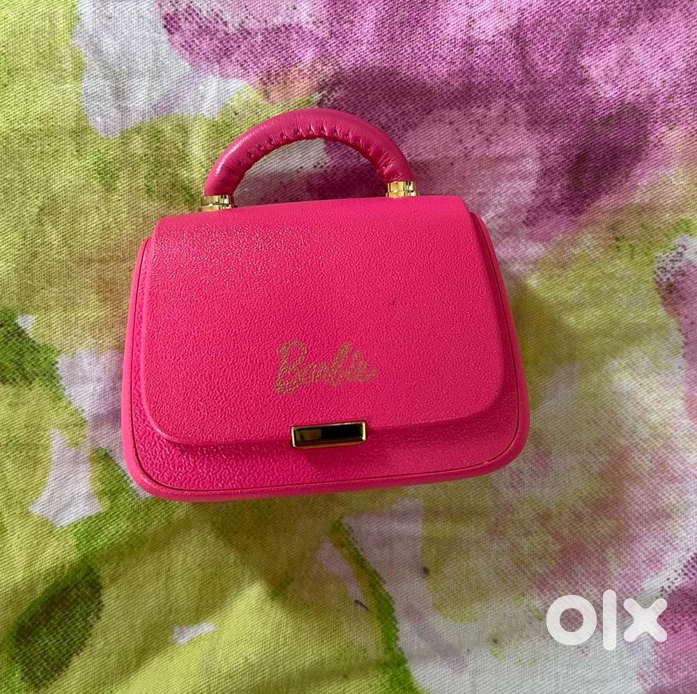 New miniso barbie earbuds