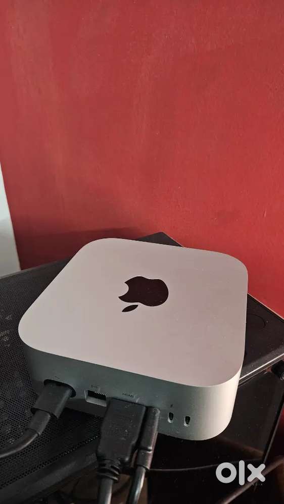 Mac mini M4 Pro 12 core CPU 16 core GPU 24Gb RAM 512 gb HD