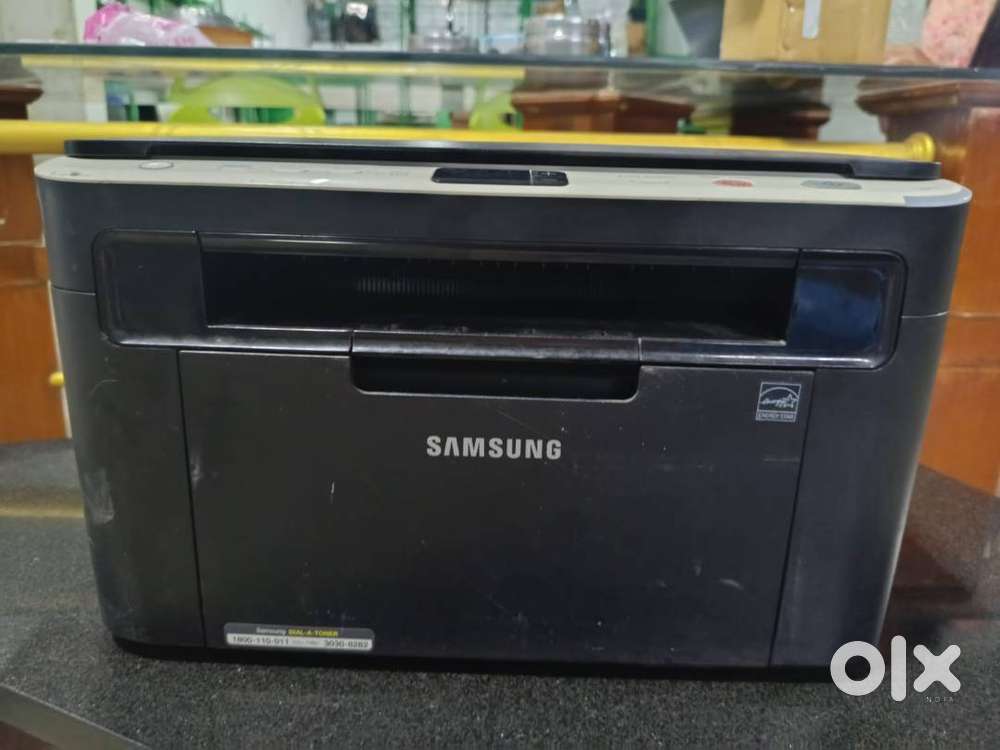 Samsung SCX-3201 is a mono (black & white) laser multifunction printer