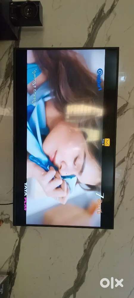Samsung TV 43 inches
