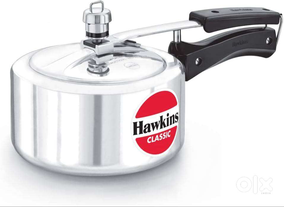 Hawkins 2L cooker in new condition