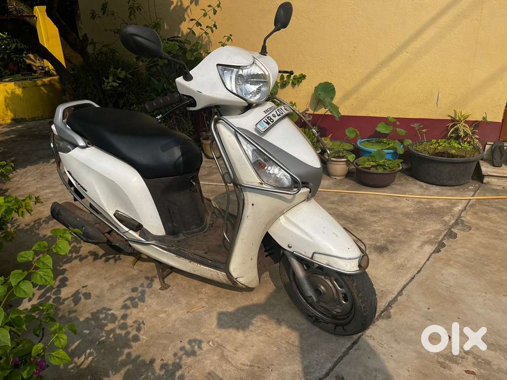 Honda Aviator 2013 – Well Maintained  White  26,792 km
