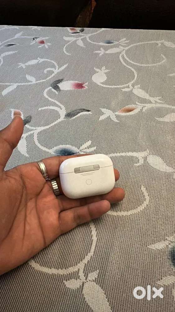 Apple airpods pro
