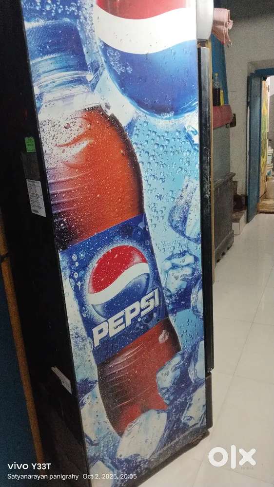 GLASS DOOR FRIDGE